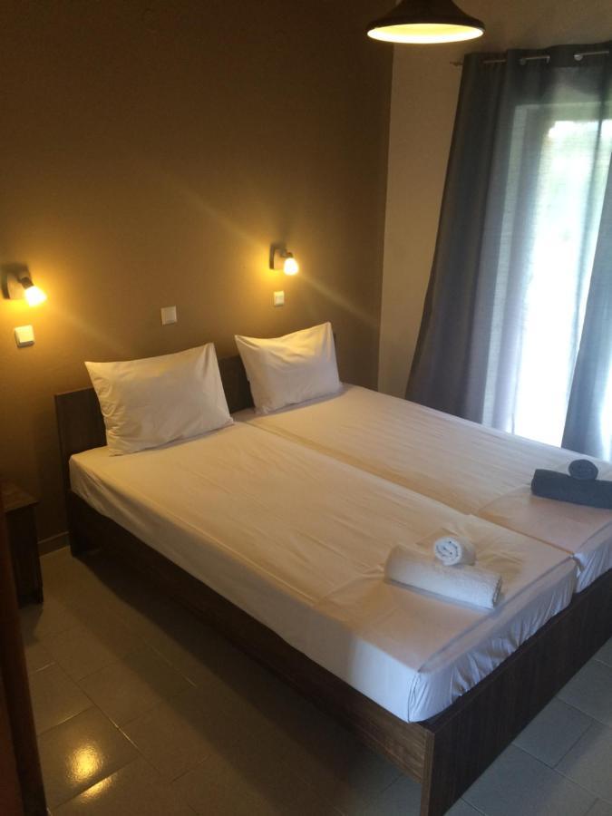Avra Beach Apartments Lefkími Kültér fotó
