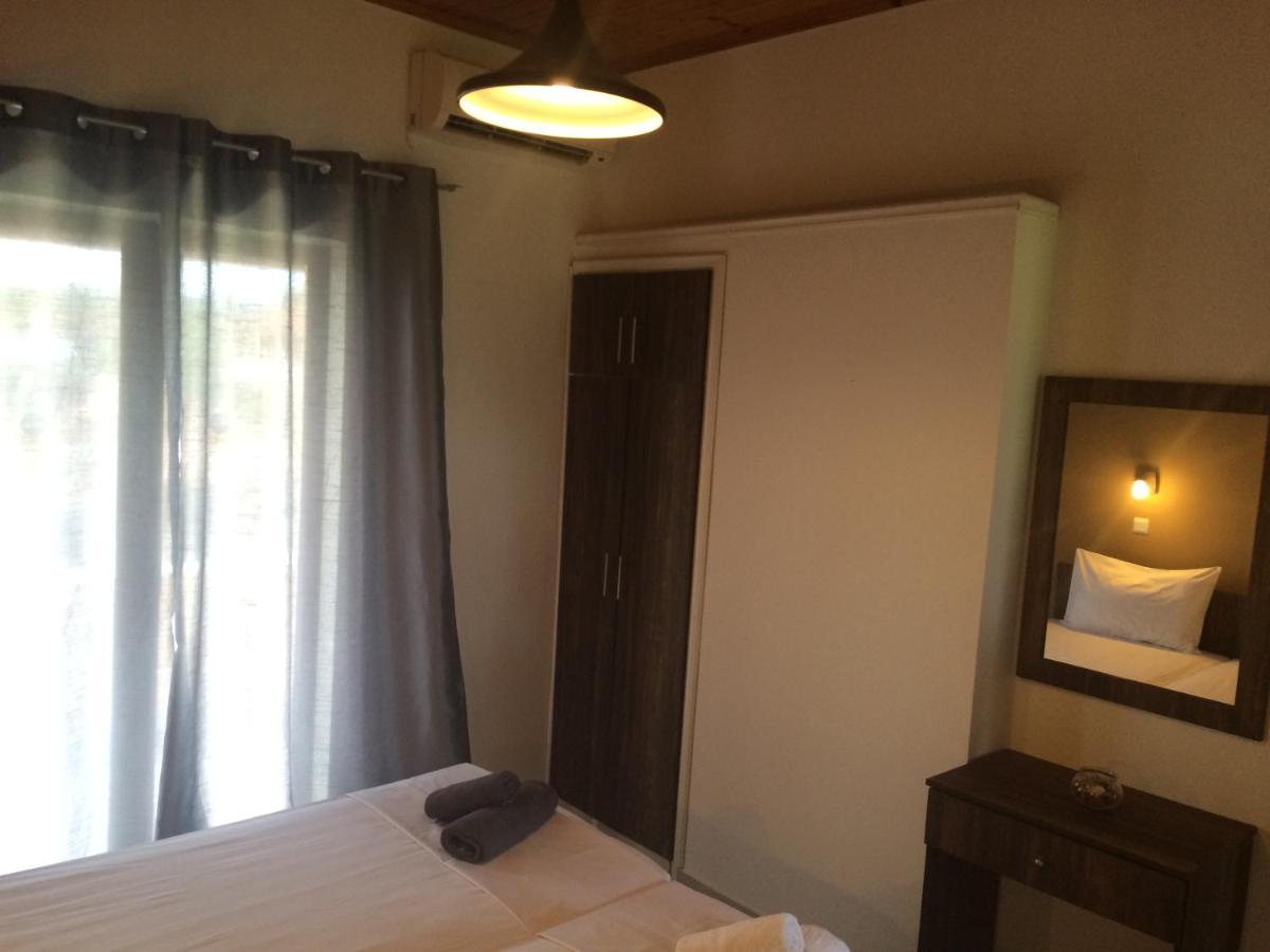 Avra Beach Apartments Lefkími Kültér fotó