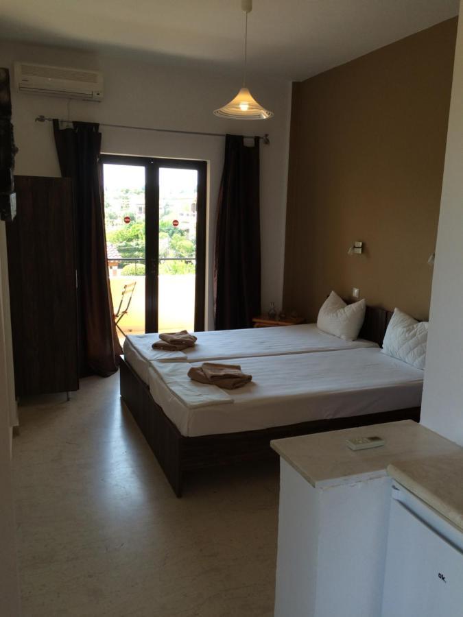 Avra Beach Apartments Lefkími Kültér fotó