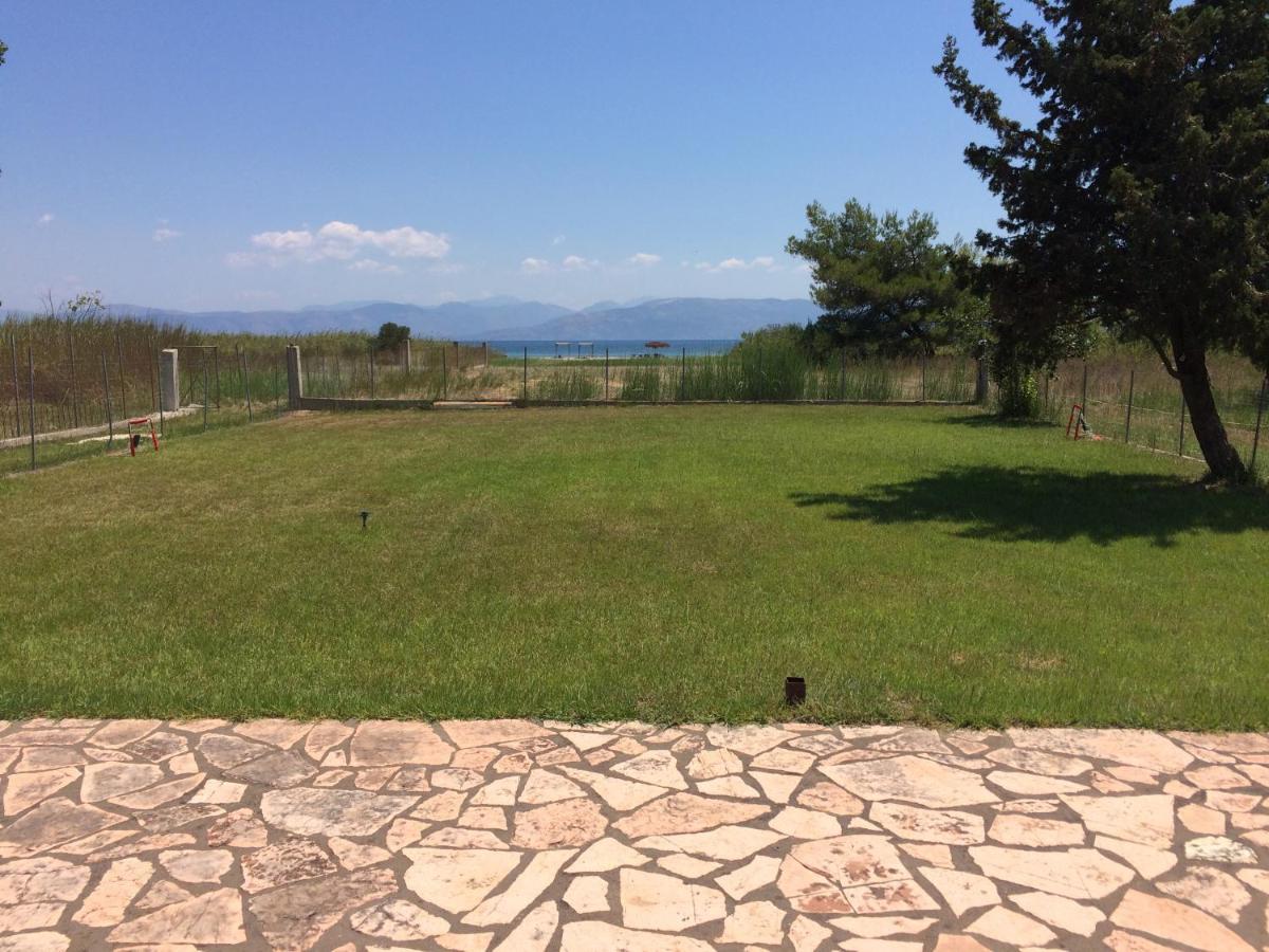Avra Beach Apartments Lefkími Kültér fotó