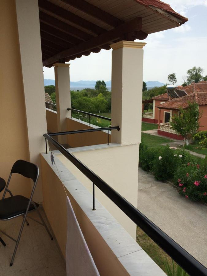 Avra Beach Apartments Lefkími Kültér fotó