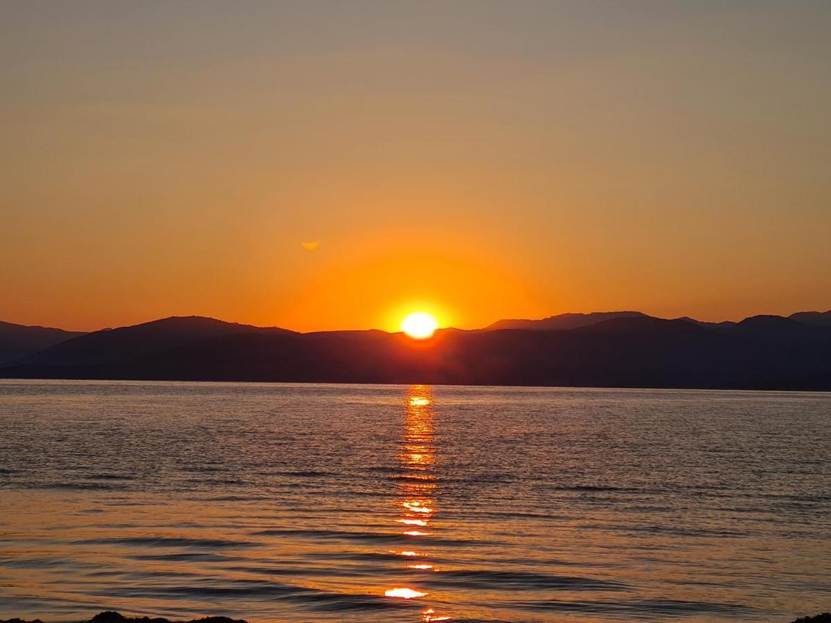 Avra Beach Apartments Lefkími Kültér fotó